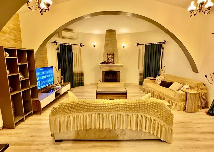 Villa Karakum With Private Pool Girne Kyrenia